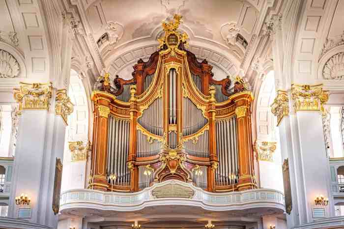 Baroque style flourished in music during which period